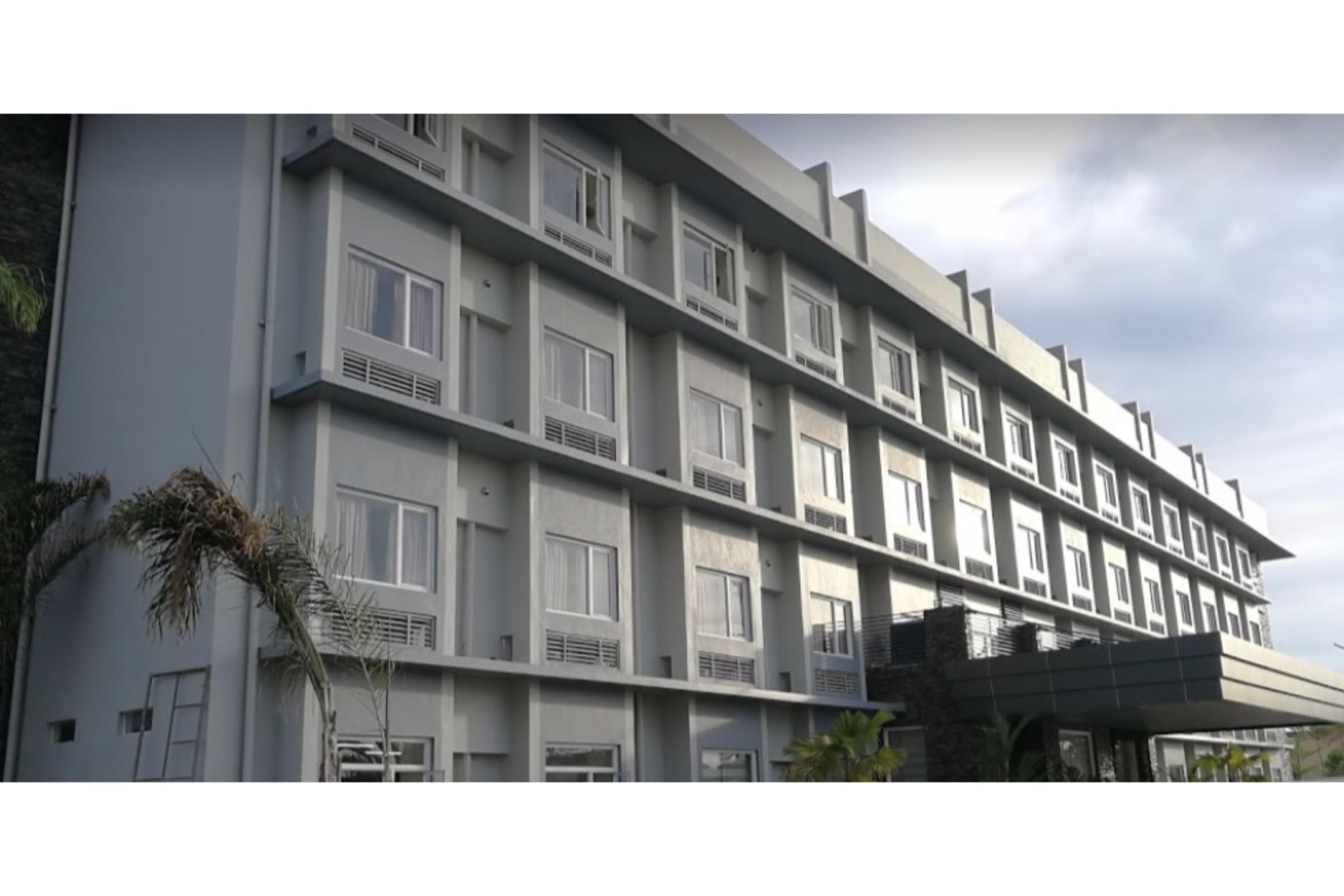 Microtel Inn & Suites By Wyndham San Fernando Сан Фернандо Екстериор снимка